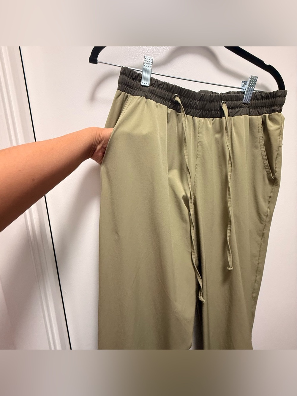 Nonwe Olive Green Lightweight Quick Dry Hiking Active Trail Pants US 10 / M